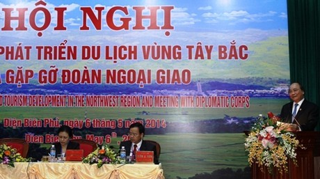 В г.Диенбиенфу состоялась конференция по развитию туризма в северо-западных районах Вьетнама - ảnh 1